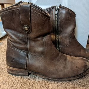 Frye Melissa Button 2 Short Boots Size 8